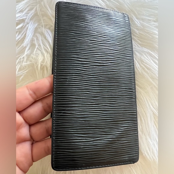 Louis Vuitton Paris | Made in Spain | 1999 Vintage Epi Long Wallet Organizer - Picture 5 of 15